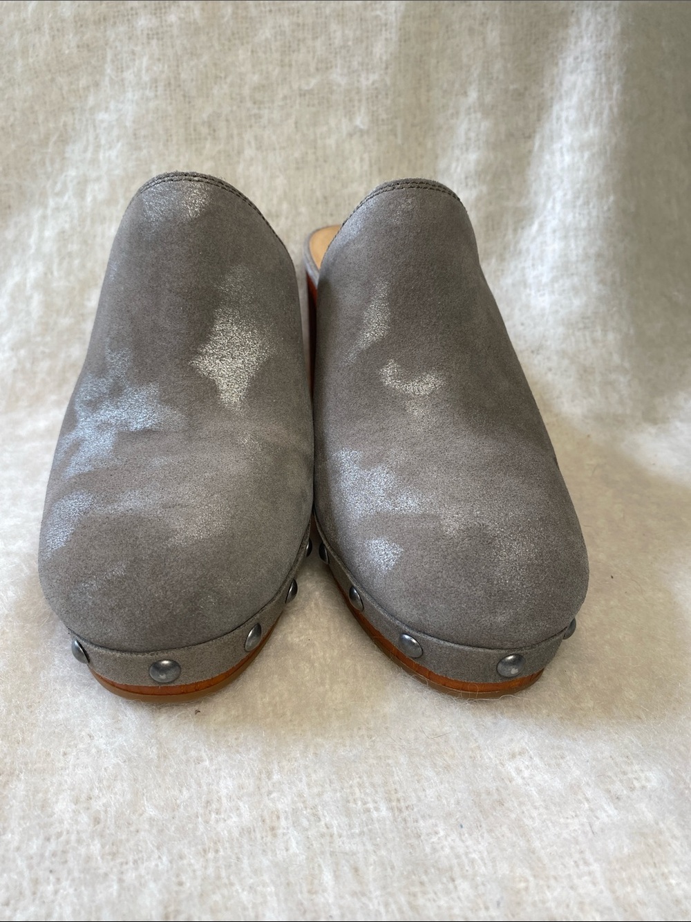 Lucky Brand Gray Suede Slip-On Clogs with Stud Accents Size 9